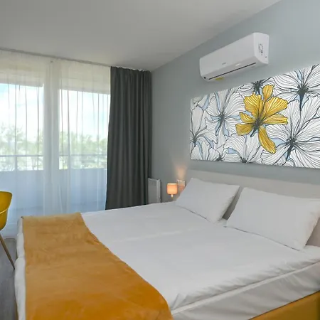 Hotel Lelle