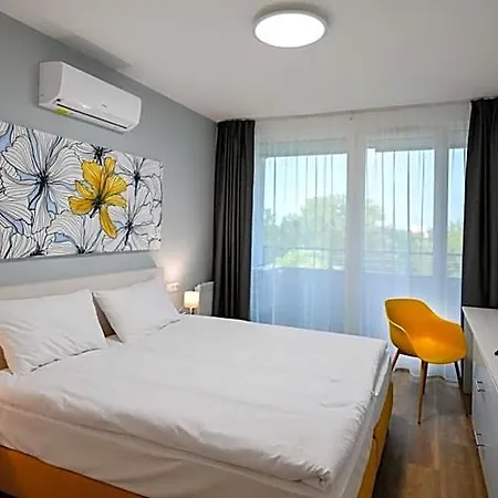 Lelle Hotel 3*